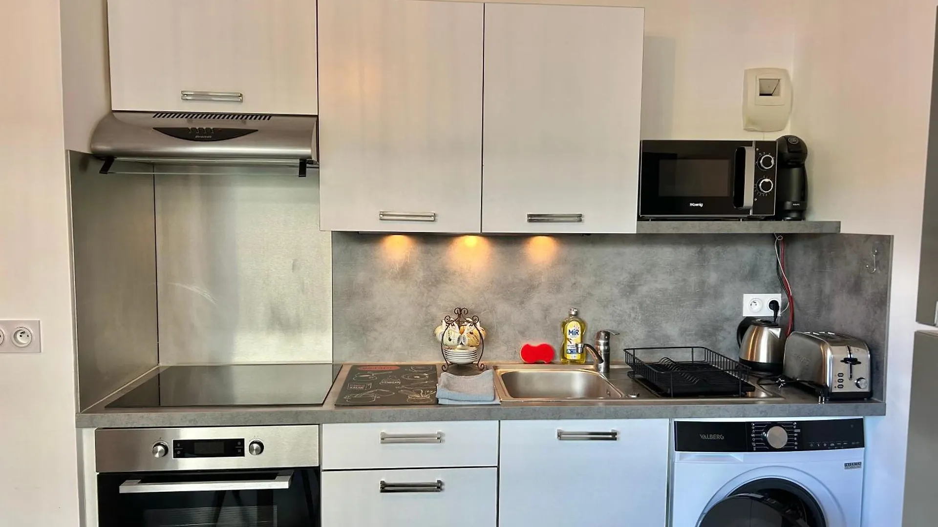 Apartment T2 Lanester -Centre Francja