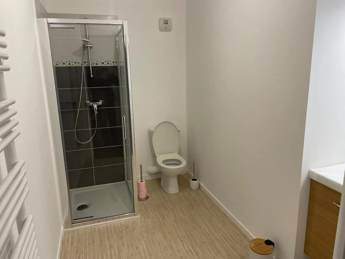 Apartment T2 Lanester -Centre 0*,  Francja